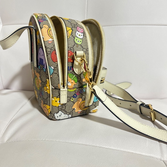 Cute kawaii crossbody bag-barely used - Picture 5 of 5